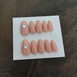 Glam Press On Nails With Glue Tabs