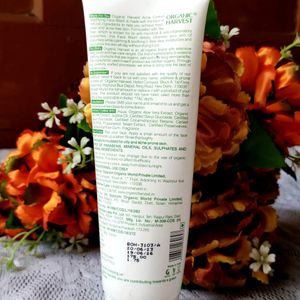 Organic Harvest ACNE CONTROL MATTIFYING FACE WASH