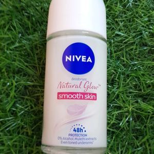 pack of 1 nivea deodorant natural glow roll-on