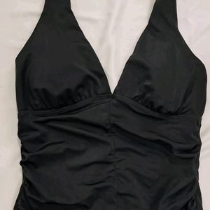 Women black ruched swimwear