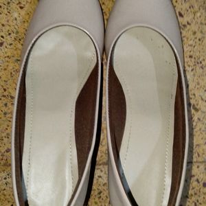 Beige Ladies Belly Shoes