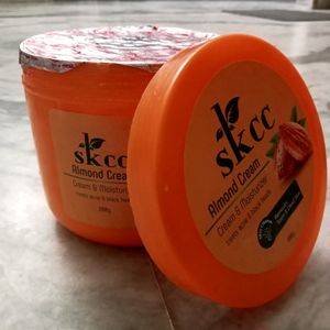 Skcc Almond Cream