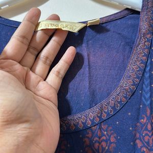 Avaasa Blue Side Open OverCoat Kurtha