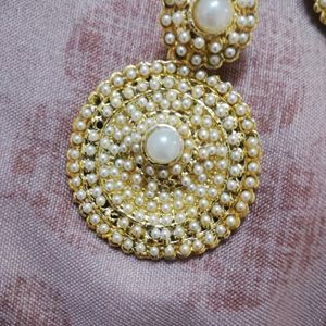 Pearl Earings