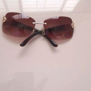 Sunglasses Good Condition