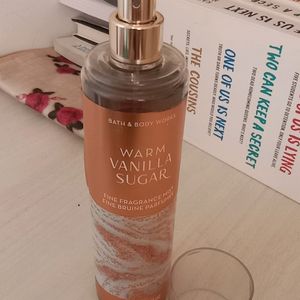 Bath And Body Works Mist "Warm Vanilla Sugar".