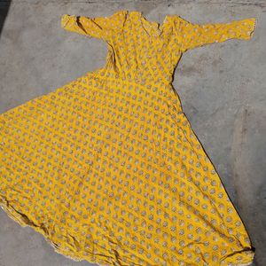 Yellow Anarkali Set ! 💛