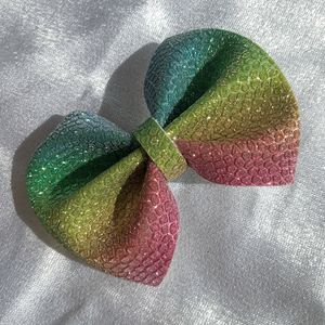 Hair pins clips bow style multi colour pack Of 1