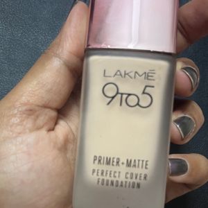 Lakme 9 To 5 Primer Matte Foundation