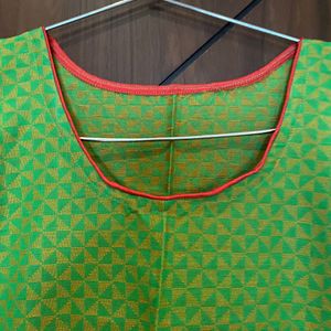 Green Kurti