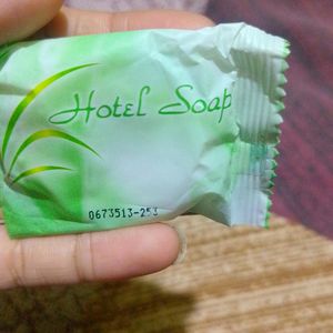 6 Pc ...Hotel Hand Wash .Soaps