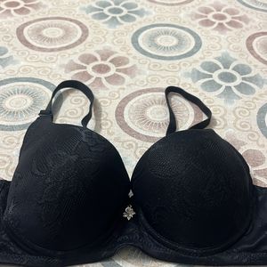 Black Padded Pushup Bra