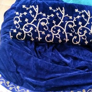 Designer Velvet Saree With Blouse Piece