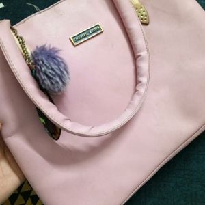 Selling A Hand Bag