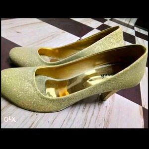 Golden Pencil Heel