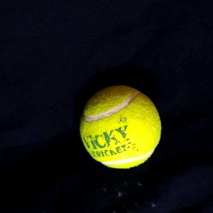 Green High Bounce Light Weight Soft Tennis Ball