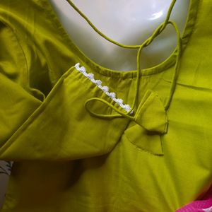 Three Pieces Kurta Set In Lime Green Colour