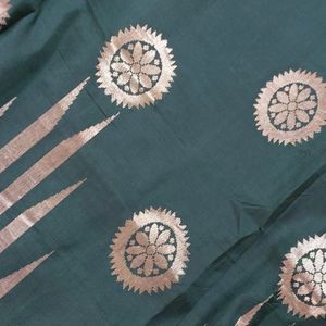 Vintage Kanjivaram Silk Saree For Sale