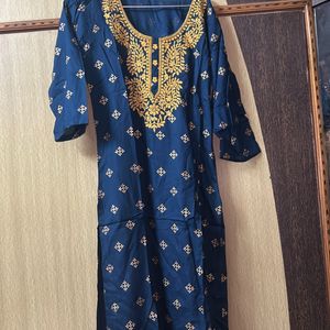 lekhnavi neck embroidery kurti