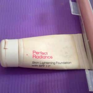 Best Makeup Foundation And Hair Straightener Combo