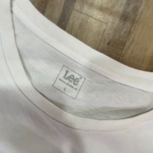 Lee Tshirt