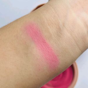 Myglamm Strawberry Blush