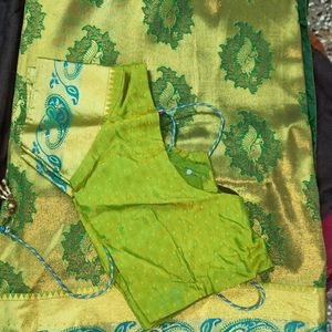 Pattu Saree With Blouse Green And Gold Color