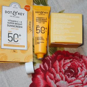 Dot & Key Vitamin C + E Sunscreen & Moisturizer