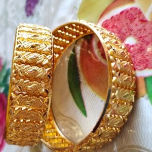 Beautiful 😍 Golden Bangles Set 😍😍