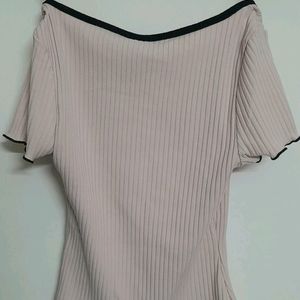 H&M Overlock-Detail Ribbed Top