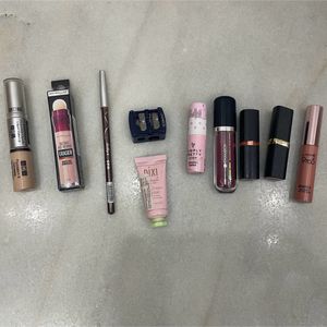 Top Brands 10 Piece Makeup + Free Gift