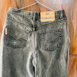 Rugged Denim Jean