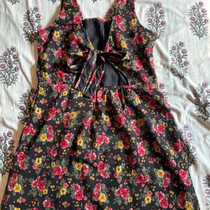 Styled Back Multicolour Sleeveless Frock