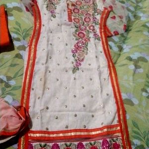 Kurta Pant With Siffon Dupatta Set