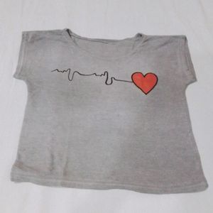 Heart Beat Designed Crop T-shirt For Women