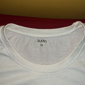 White Tshirt From Zudio