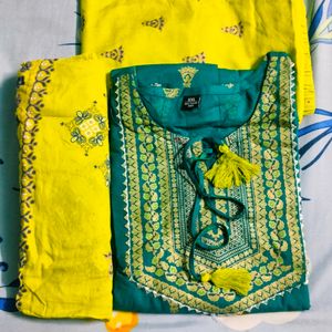 Beautiful Party Wear Anarkali Kurti Pant Dupatta S