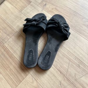 Stylish Slippers For Women.