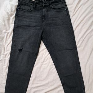 Pepe Jeans, Brand New Black Washed Denim MOM Jean