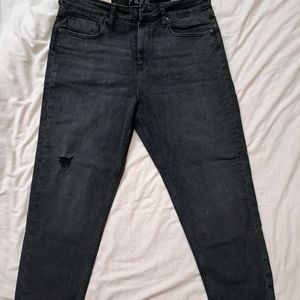 Brand New Pepe Jeans (Black) Washed Denim MOM Jean