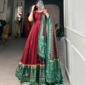 Elegant Gown With Dupatta