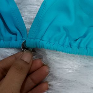 Beautiful Blue Knotted Bikini 👙 💙
