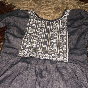 Grey And White Embroidery Kurta