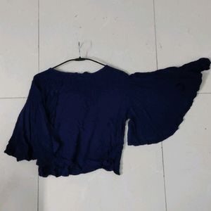 Crepe Butterfly Sleeves Top