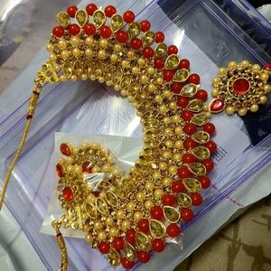 Jewellery +earnings +mangtikka