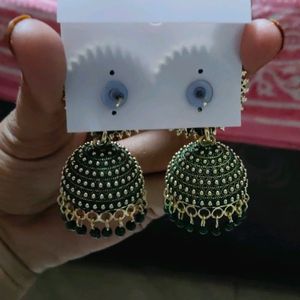 Stylish Green Colour Jhumka For Girls And Women