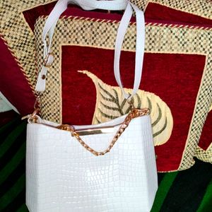 Trendy White Sling Bag