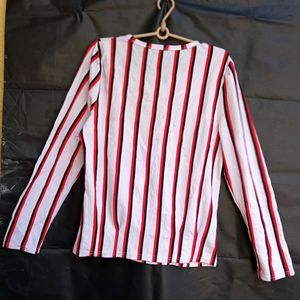 Beautiful 😍 Striped Top In Red,Black,White Colour