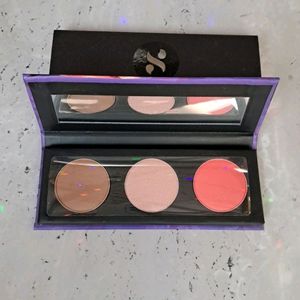 SUGAR Cosmetics - Countour De Force - Face Palette