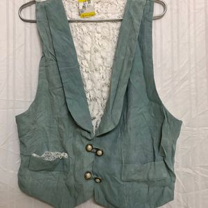 Woman Lace Vest